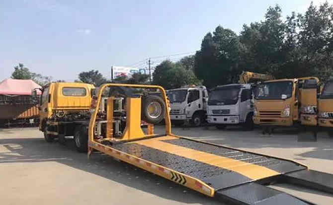 土默特左旗汽车中途维修案例