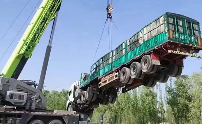 土默特左旗道路脱困救援案例